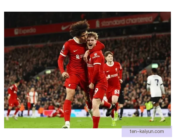 久保建英转会传闻再起,热刺关注度持续上升,值得关注。 久保建英转会传闻再起,热刺关注度持续上升,值得关注。